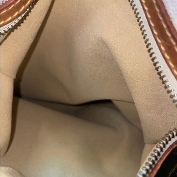 Louis Vuitton Evora MM - Picture 6 of 12